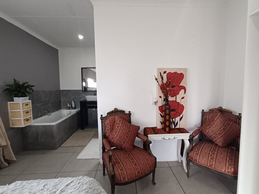 4 Bedroom Property for Sale in Tergniet Western Cape